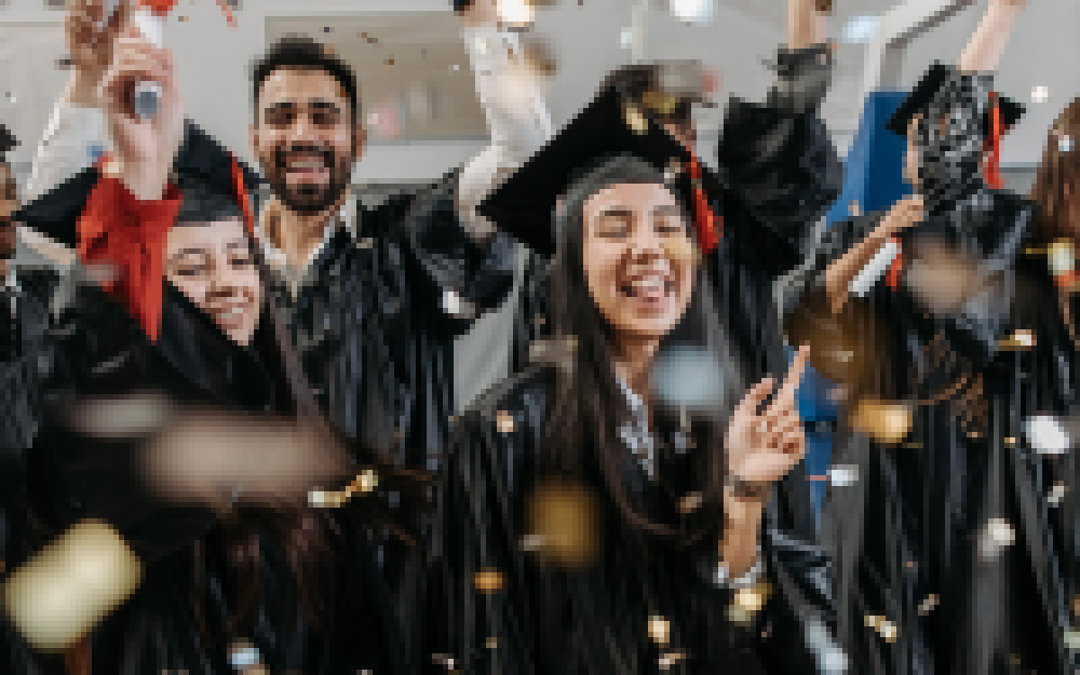 Anéis de formatura da RDJoias